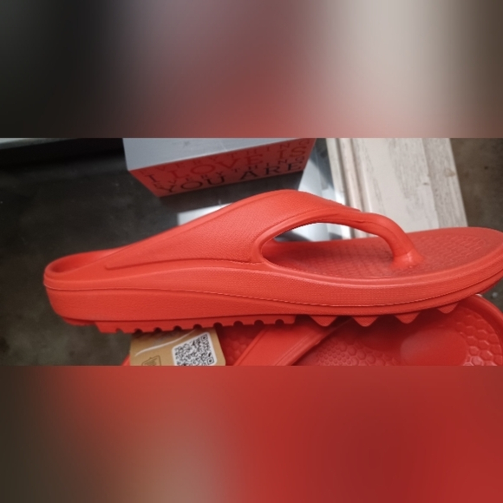New Women's Spenco Bright Orange Ortho Recovery Sandals 8